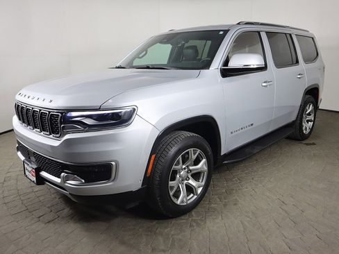 Used 2022 Jeep Wagoneer Series II image 4