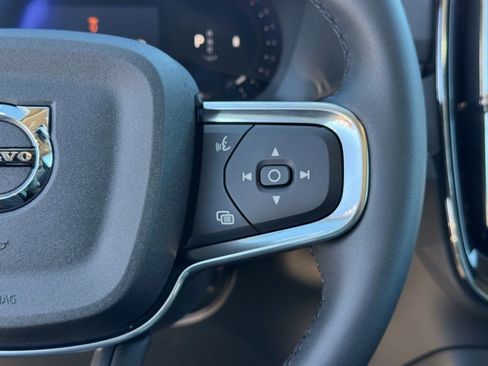 New 2026 Volvo XC40 B5 Plus w/ Protection Package Premier image 27