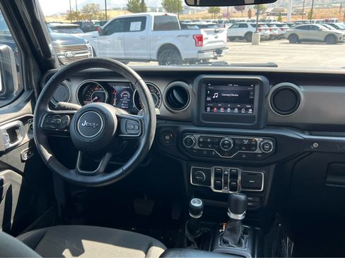 Used 2021 Jeep Wrangler Unlimited Sport AWD/4WD image 23