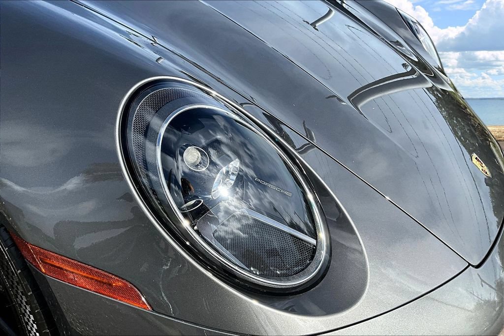Used 2020 Porsche 911 Carrera S RWD image 31