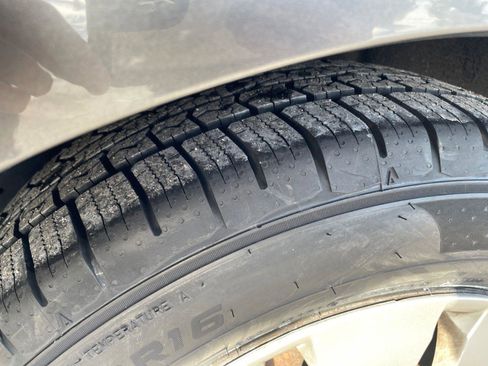 Used 2010 Honda Accord LX image 22