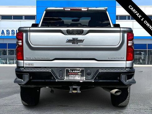 Used 2025 Chevrolet Silverado 2500 Custom w/ Custom Value Package image 6