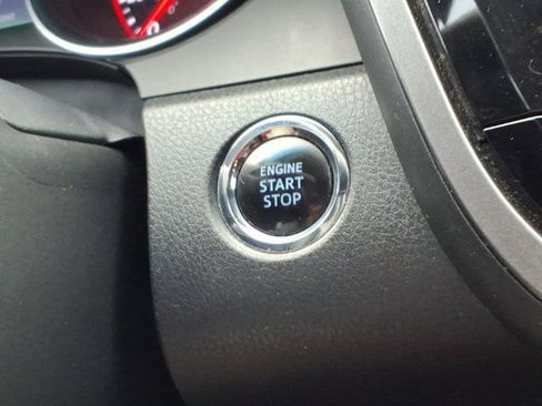 Used 2018 Toyota Camry XSE FWD image 16