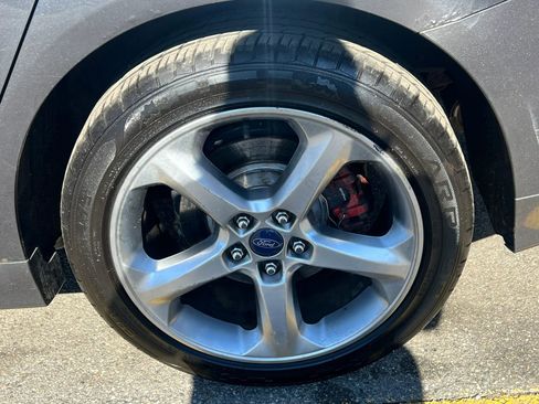 Used 2015 Ford Fusion SE w/ Equipment Group 201A AWD/4WD image 10