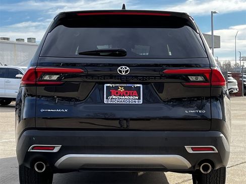 Used 2024 Toyota Grand Highlander AWD Hybrid image 5