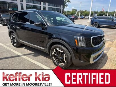 Certified 2024 Kia Telluride EX w/ EX Captain's Chair Package