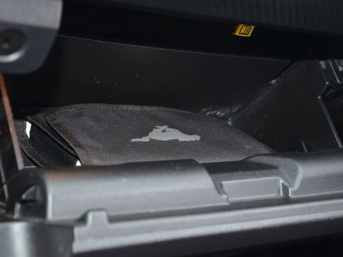 Used 2018 Ford Mustang Coupe image 48