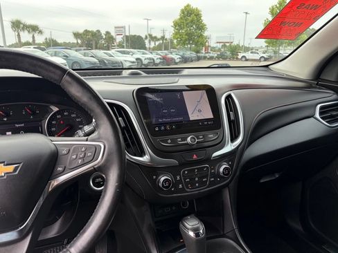 Used 2021 Chevrolet Equinox Premier FWD image 21
