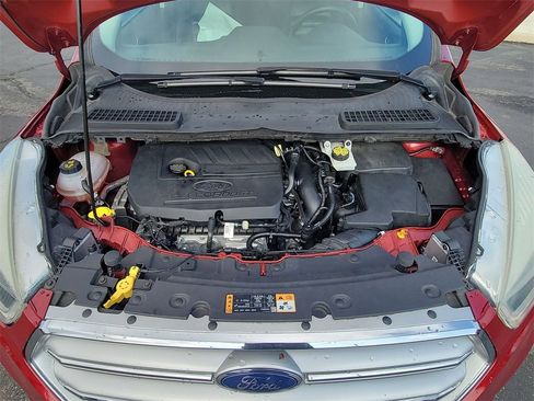 Used 2017 Ford Escape Titanium image 29