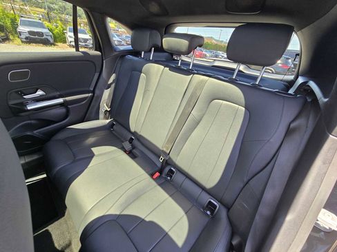 Used 2023 Mercedes-Benz GLA 250 image 17