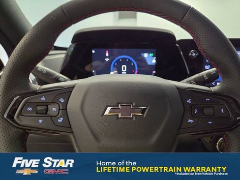 New 2026 Chevrolet Trax RS w/ Sunroof Package FWD image 28