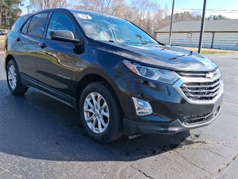 Used 2019 Chevrolet Equinox LS image 7
