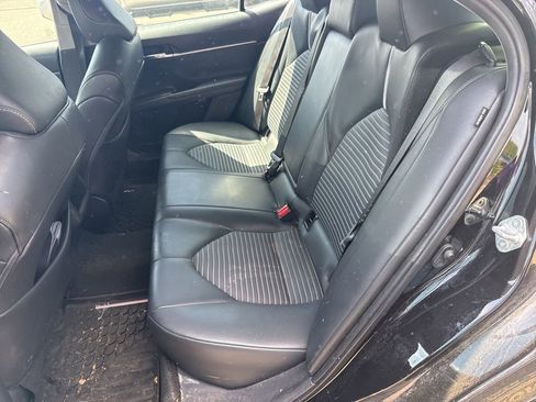 Used 2023 Toyota Camry SE FWD image 10