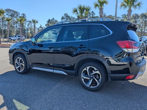 Certified 2022 Subaru Forester Touring w/ Popular Package #3 image 6