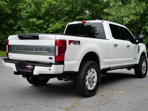 Used 2020 Ford F250 Platinum w/ FX4 Off-Road Package AWD/4WD image 22