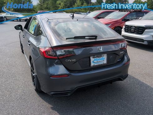 Used 2025 Honda Civic Sport image 7
