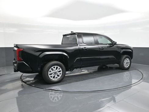 New 2025 Toyota Tacoma SR5 image 15