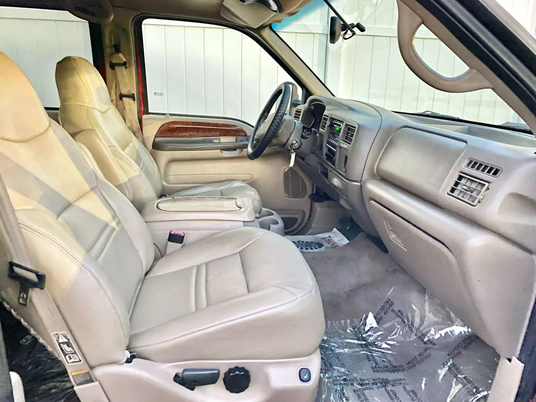 Used 2000 Ford Excursion Limited AWD/4WD image 8