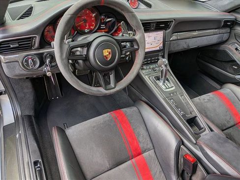 Used 2018 Porsche 911 GT3 RWD image 10