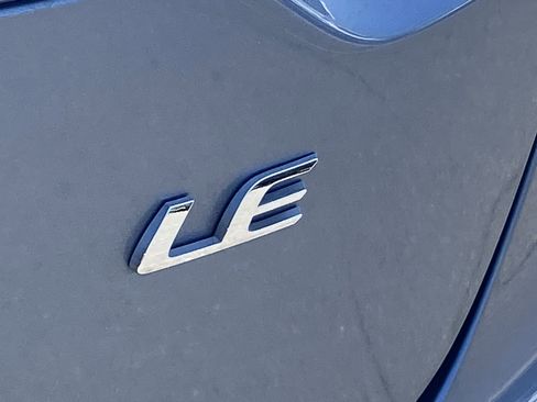 Certified 2023 Toyota Corolla LE FWD image 5