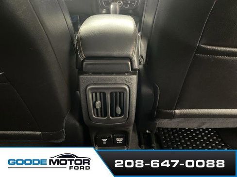 Used 2021 Jeep Compass Latitude w/ Driver Assistance Group AWD/4WD image 20