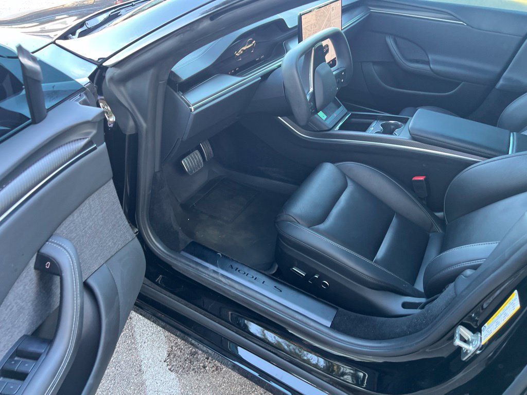 Used 2023 Tesla Model S Plaid AWD/4WD image 8