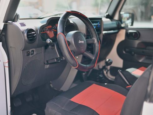 Used 2007 Jeep Wrangler X image 7