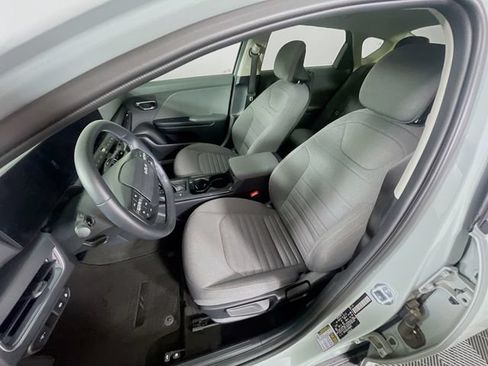 Used 2025 Kia K4 EX FWD image 20