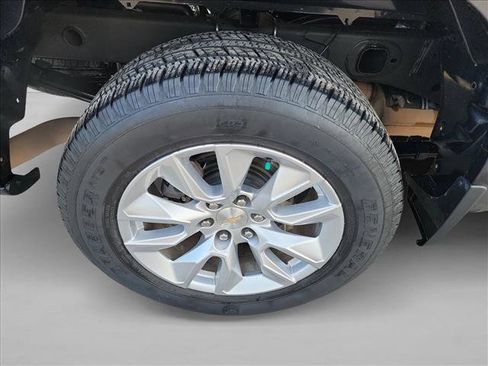 Used 2022 Chevrolet Silverado 1500 Custom image 11