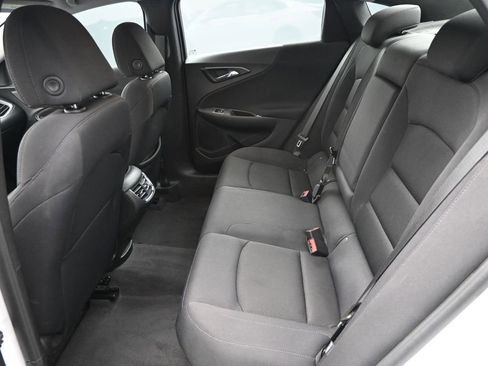 Used 2023 Chevrolet Malibu LT image 11
