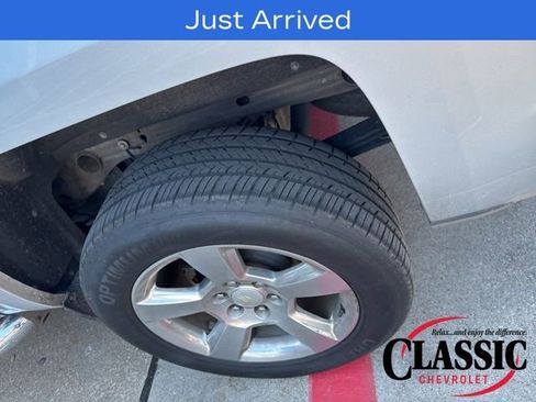 Used 2017 Chevrolet Silverado 1500 LT w/ Texas Edition image 13