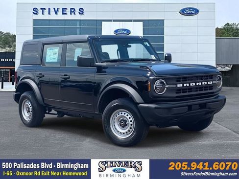 New 2025 Ford Bronco Base image 1