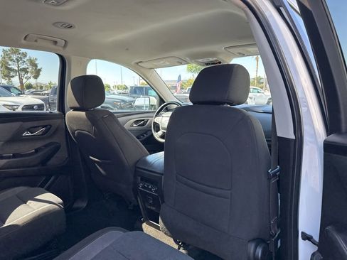 Used 2020 Chevrolet Traverse LT AWD/4WD image 24