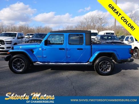 Certified 2021 Jeep Gladiator Overland AWD/4WD image 3