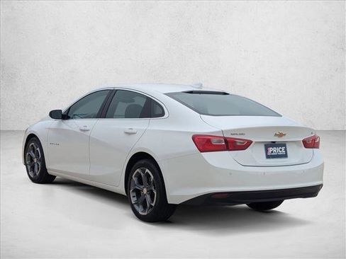 Used 2024 Chevrolet Malibu LT FWD image 8