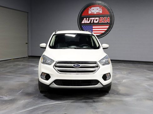Used 2018 Ford Escape SE AWD/4WD image 2