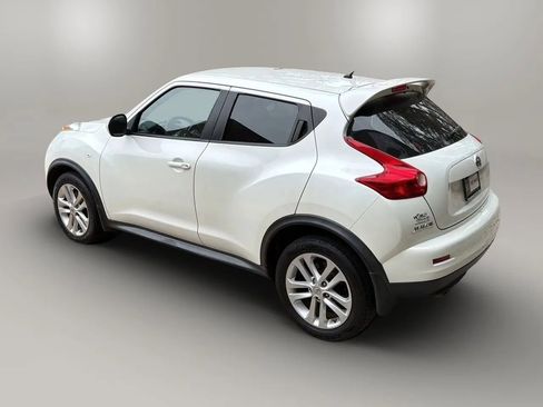 Used 2014 Nissan Juke S image 3