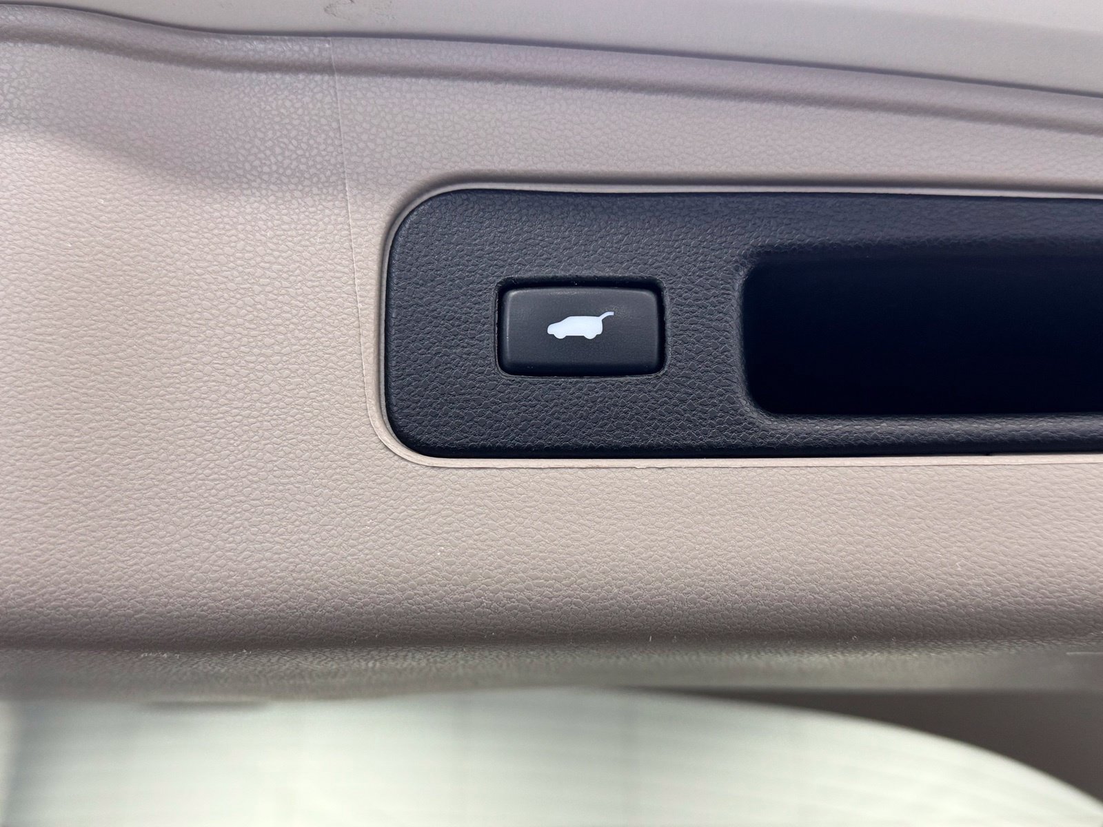 Used 2014 Honda Odyssey Touring image 48