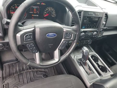 Used 2018 Ford F150 XLT w/ Equipment Group 302A Luxury AWD/4WD image 18