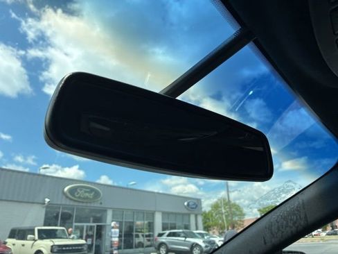 Used 2017 Lincoln MKZ Premiere FWD image 26