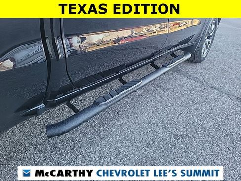 Used 2020 Chevrolet Silverado 1500 LT w/ Texas Edition image 15