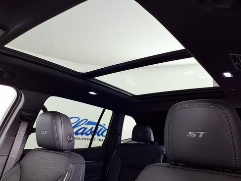 New 2026 Buick Enclave Sport Touring w/ Power Package FWD image 14