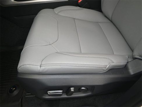 New 2026 Toyota Tundra Limited image 10