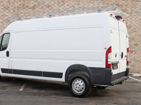 Used 2018 RAM ProMaster 2500 w/ Mopar Trailer Tow Group image 8