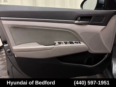 Used 2018 Hyundai Elantra Value Edition FWD image 10