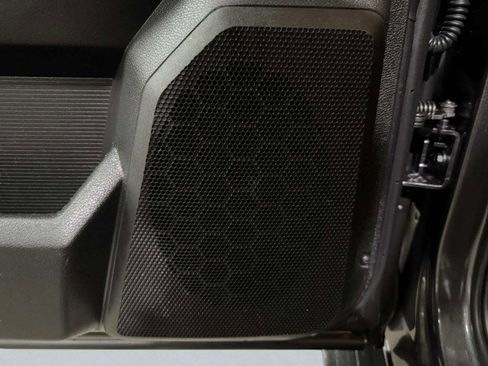 Used 2019 RAM 1500 Classic SLT image 39