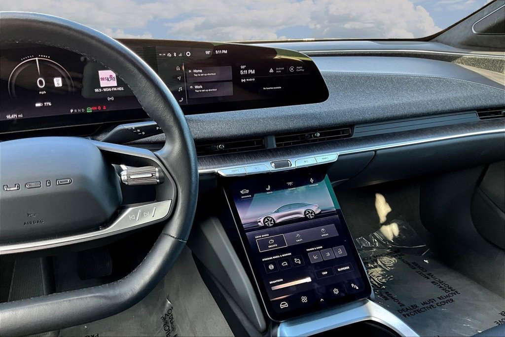 Used 2024 Lucid Air Pure RWD image 11