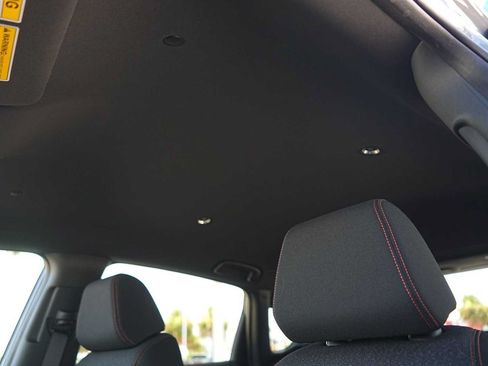 Used 2027 Honda HR-V Sport image 27