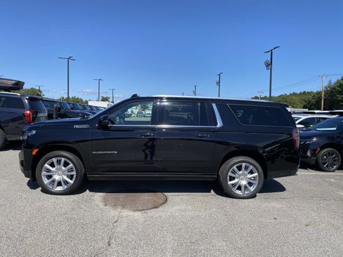 Used 2024 Chevrolet Suburban High Country w/ Premium Package 2 image 2