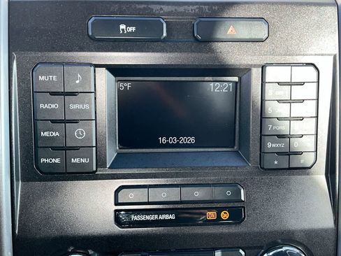 Used 2019 Ford F350 XLT w/ Camper Package image 18